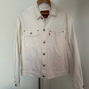 Levi’s oversized denim jacket